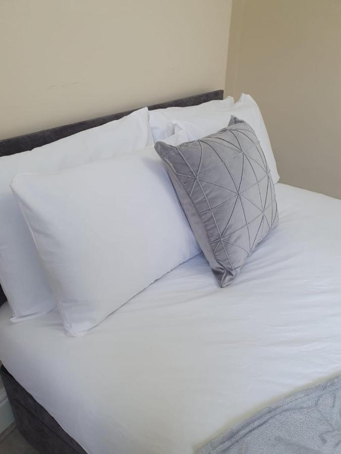 Apartament House In The Heart Of Valleys Ebbw Vale Zewnętrze zdjęcie